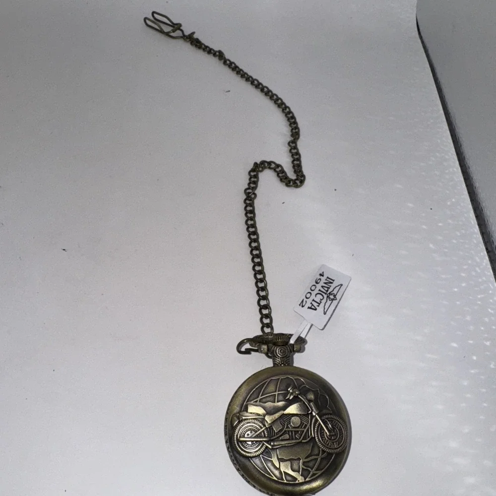 Invicta‎ Men's Pocket Watch Vintage Road Warrior Chronograph White Dial 49002